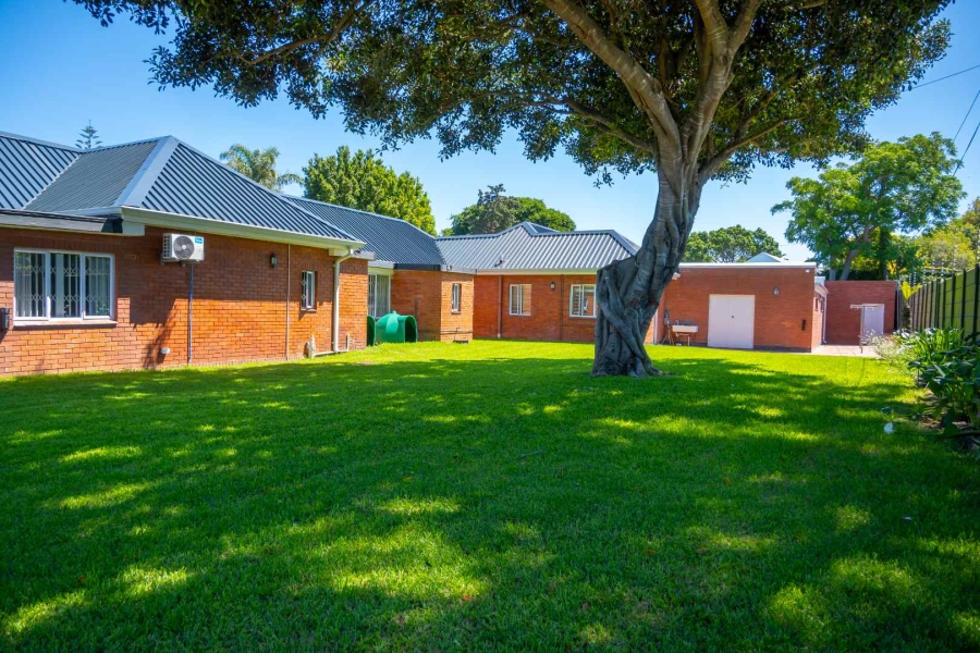 5 Bedroom Property for Sale in Walmer Eastern Cape